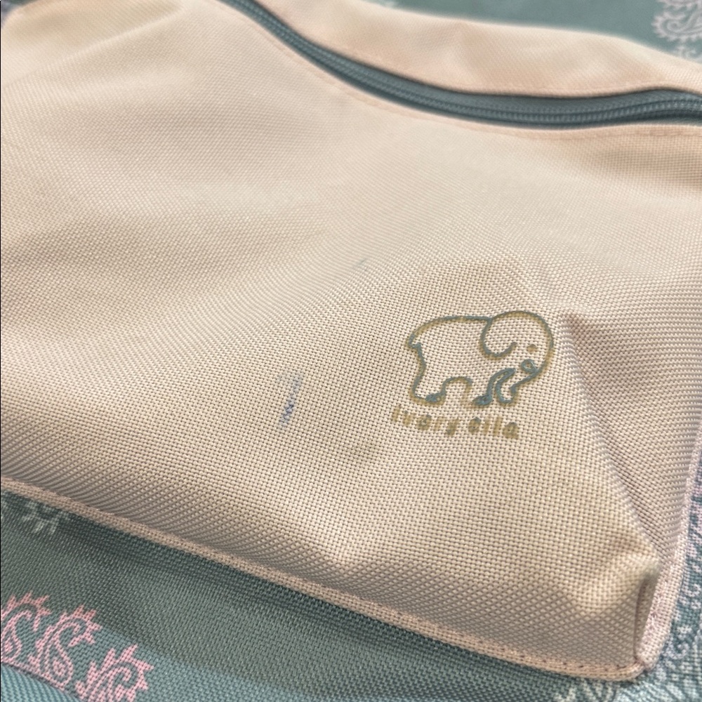 Ivory Ella Backpack - Picture 2 of 7
